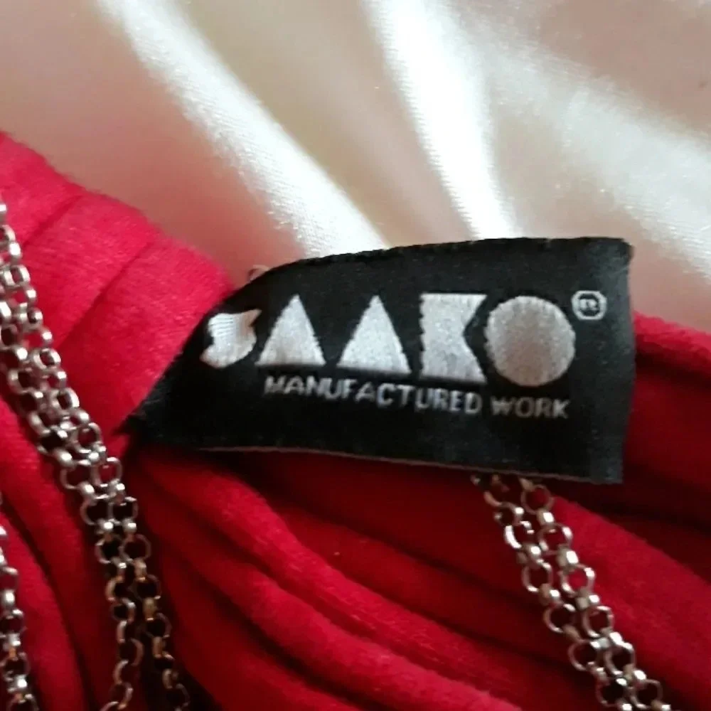 SAAKO RED MULTILAYER SCARF
